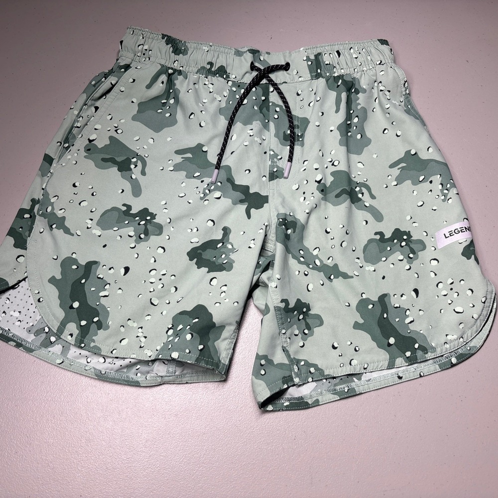 Legends Luka 7-inch shorts Camo Dusty Sage Size Small Pockets